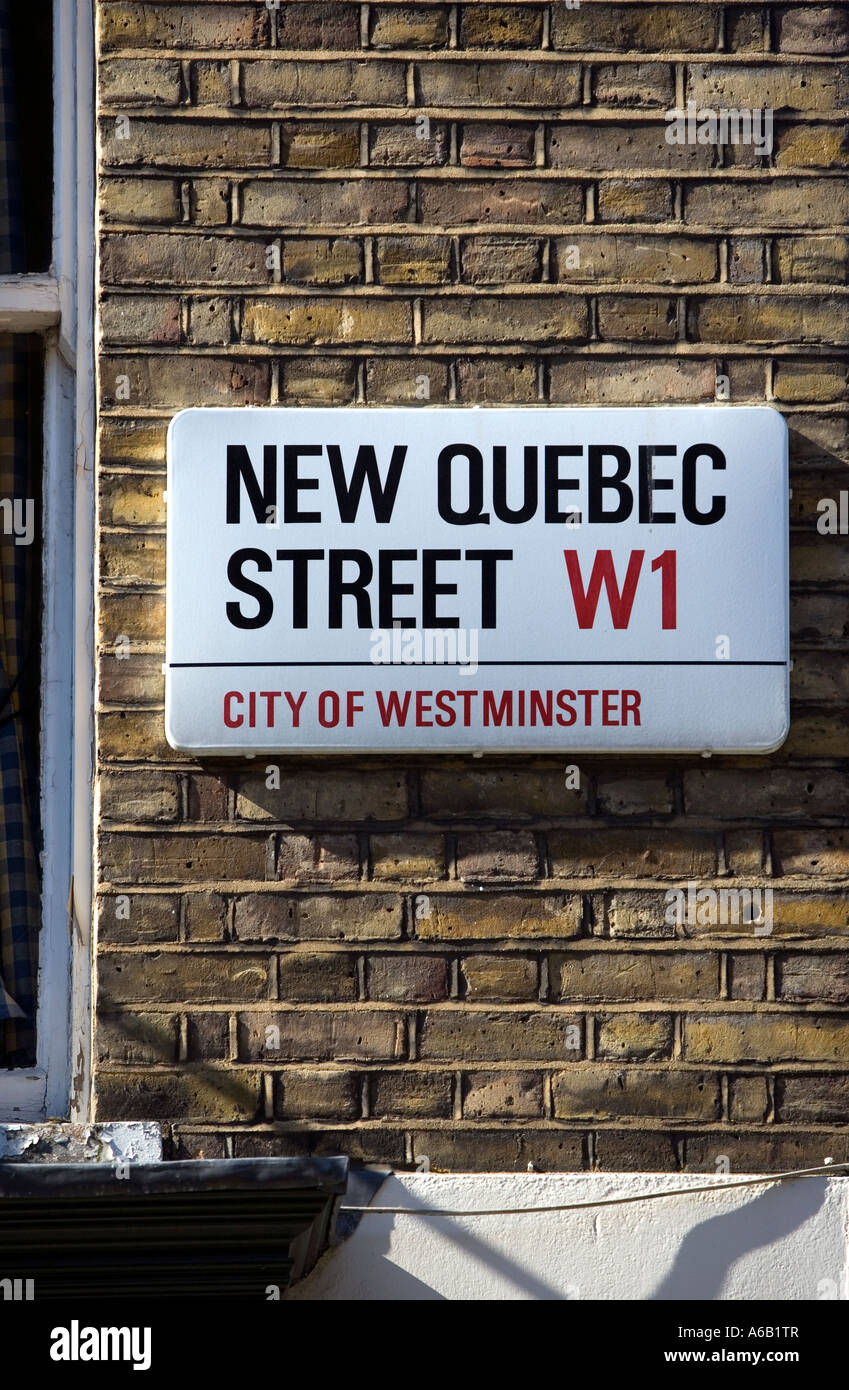 Un cartello stradale per Nuovo Quebec Street, London, W1 Foto Stock