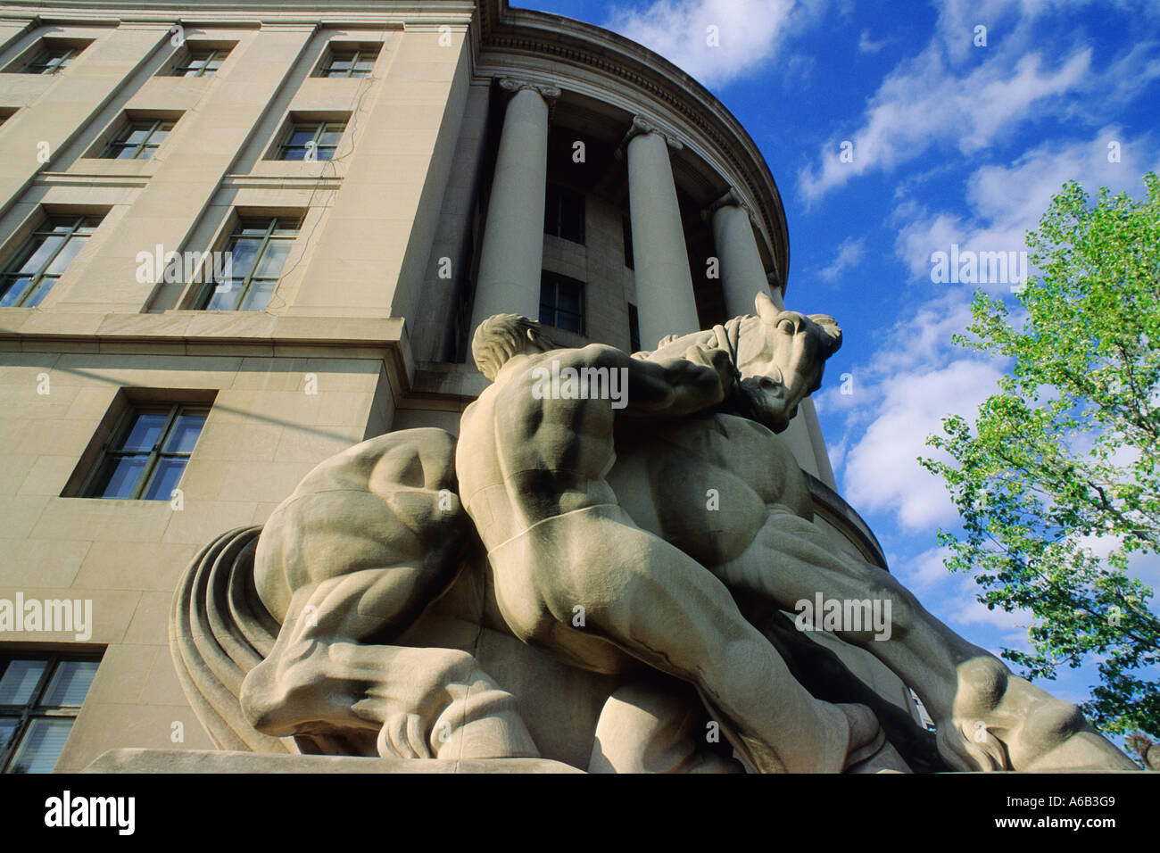 Stati Uniti Washington DC, la Commissione federale del commercio edificio Art Deco dettaglio costruito nel 1938 Edward H Bennett architetto Foto Stock