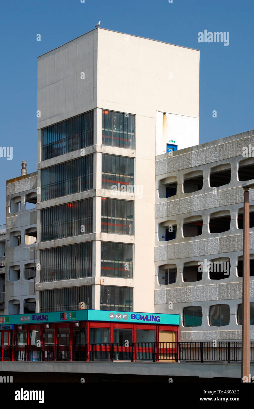 Bowling Tenpin in worthing sussex. Regno Unito. Foto Stock Bowling Tenpin in worthing sussex. Regno Unito. Foto Stock