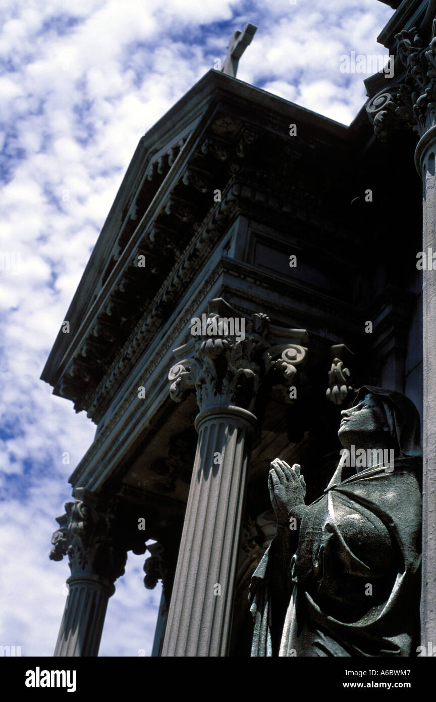 Sontuosi mausolei del ricco con il cementario de la Recoleta, Buenos Aries, Agentina, Sud America. Foto Stock