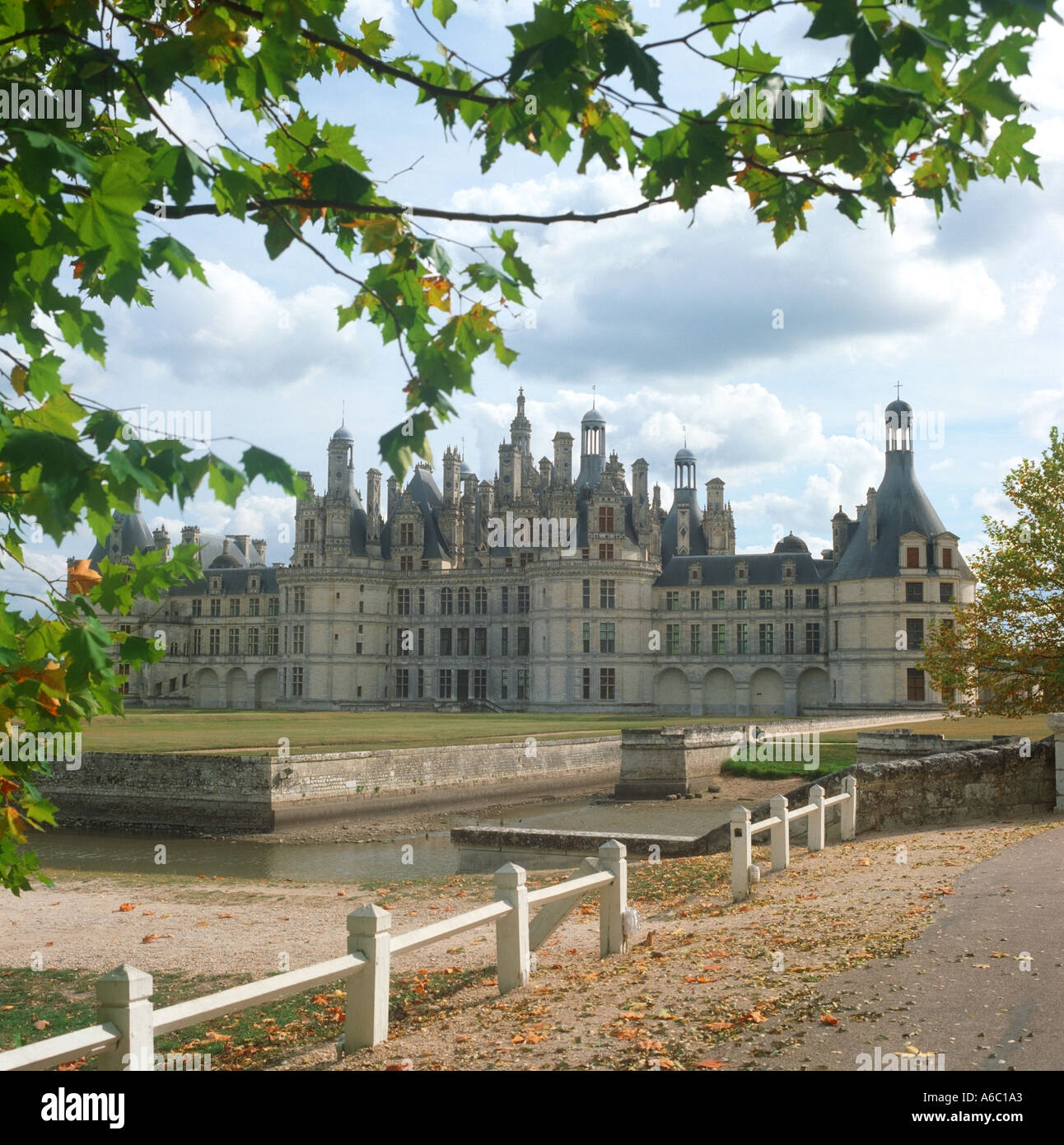 Castello di Chambord sul fiume Loira Francia Foto Stock