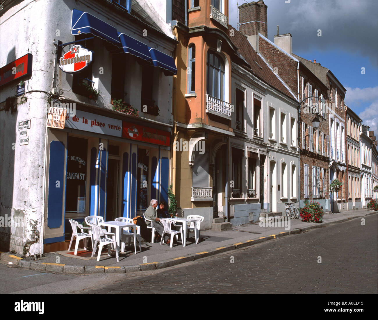 Café di scena a Montreuil Foto Stock