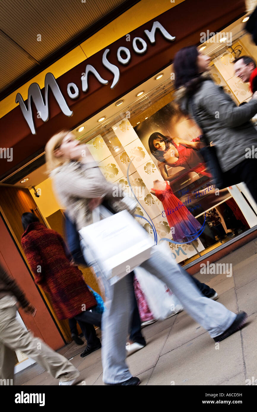 Monsoon negozio di abbigliamento su Oxford Street Foto Stock