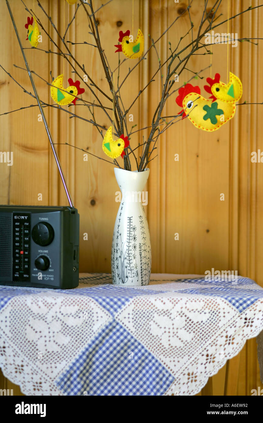 Decorazione di pasqua nel cottage Foto Stock