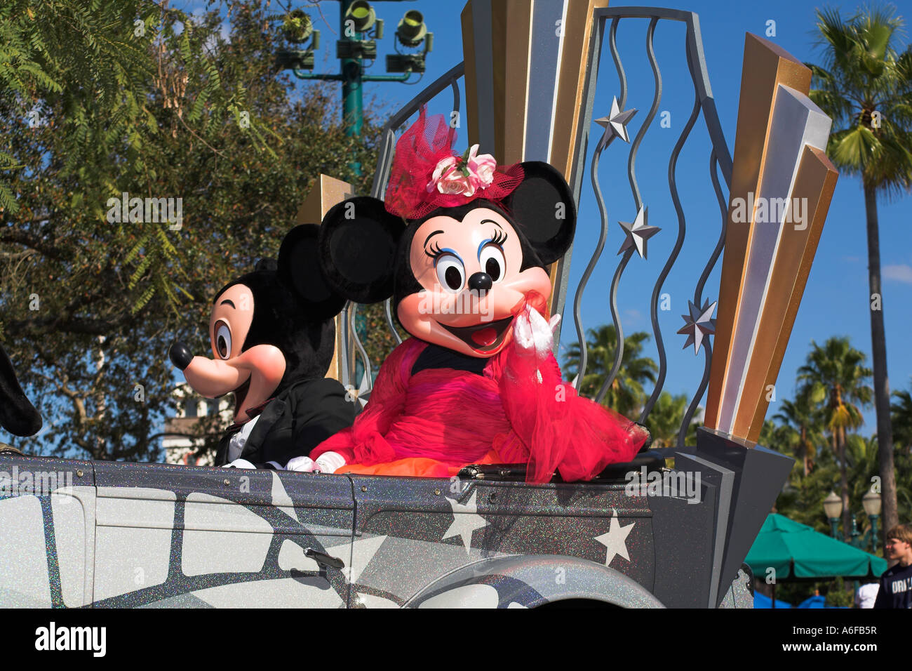 Topolino e Minnie Mouse Disney Stelle e autovetture Parade, Disney MGM Studios Disney World, a Orlando, Florida, Stati Uniti d'America Foto Stock