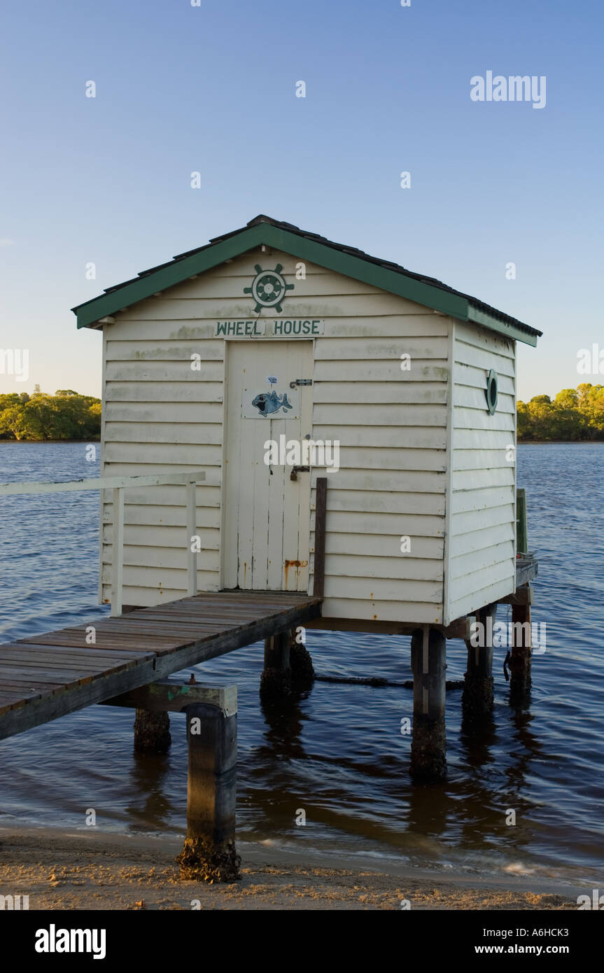 Boatshed Privata sul Fiume Maroochy Foto Stock