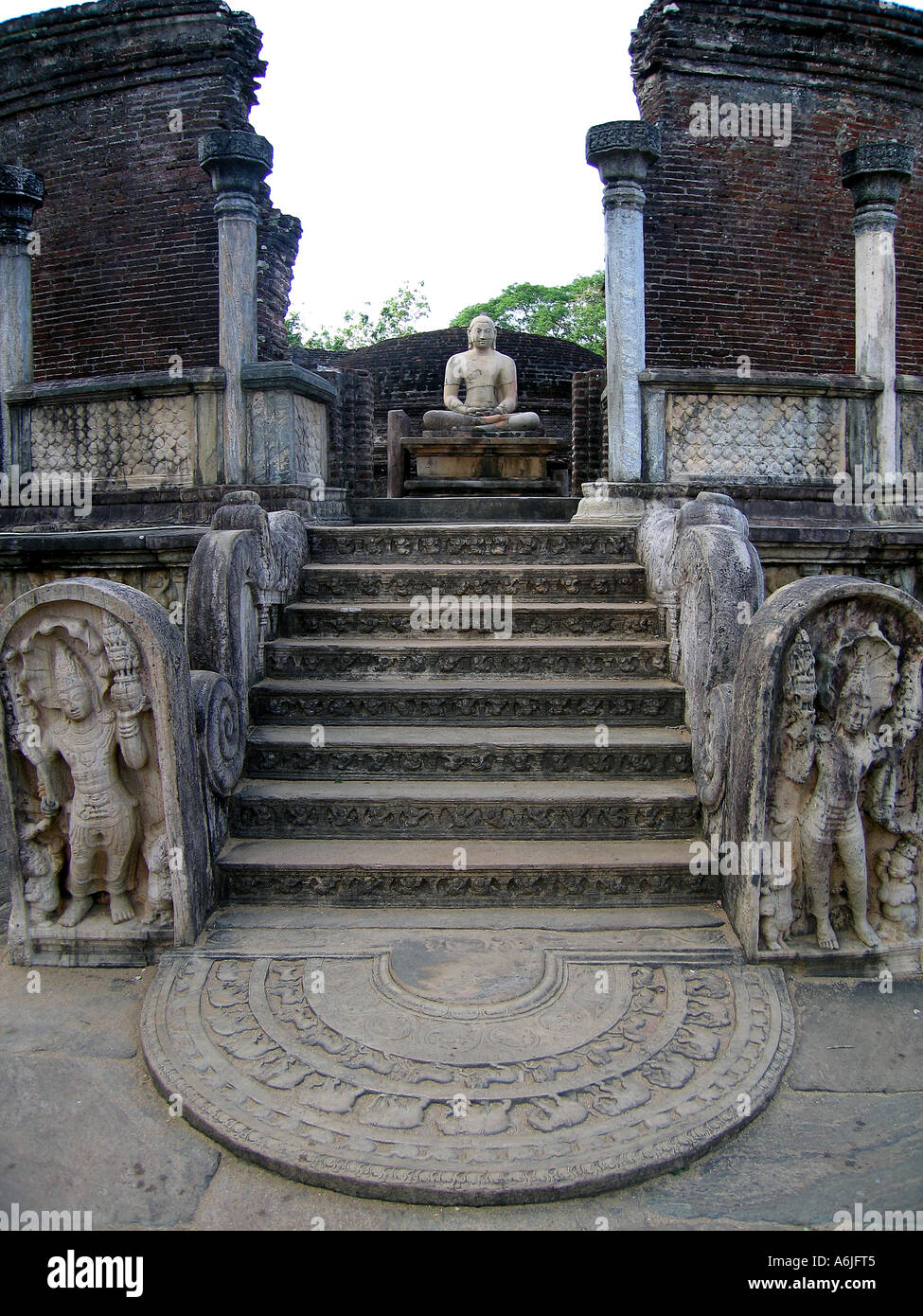 Vatadage, quadrangolo in Polonnaruwa, Sri Lanka, buddha Foto Stock