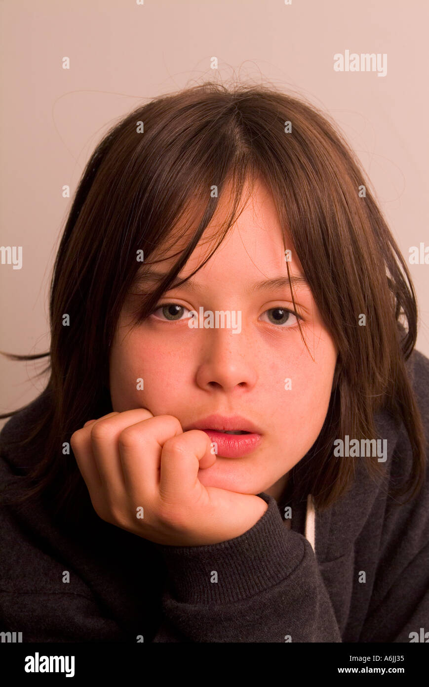 Bel giovane ragazzo australiano di 12 anni Foto Stock