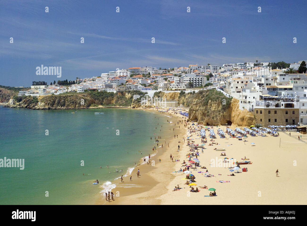 Il Portogallo Algarve Albufeira città e spiaggia dei pescatori Foto Stock