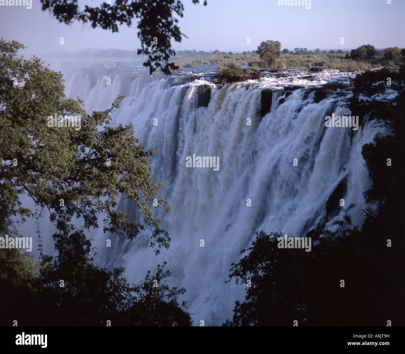 Victoria Falls (Mosi-oa-Tunya), Livingstone, sud della provincia, Zambia Foto Stock