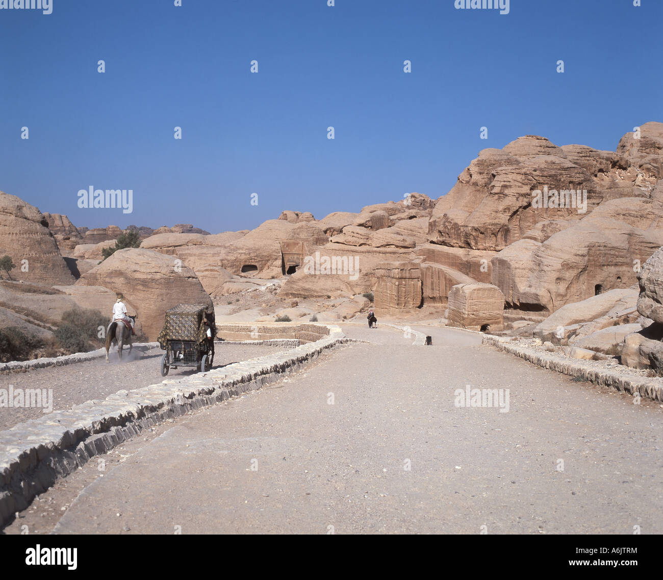 Strada d'ingresso, Antica Città di Petra, Maan, Regno di Giordania Foto Stock