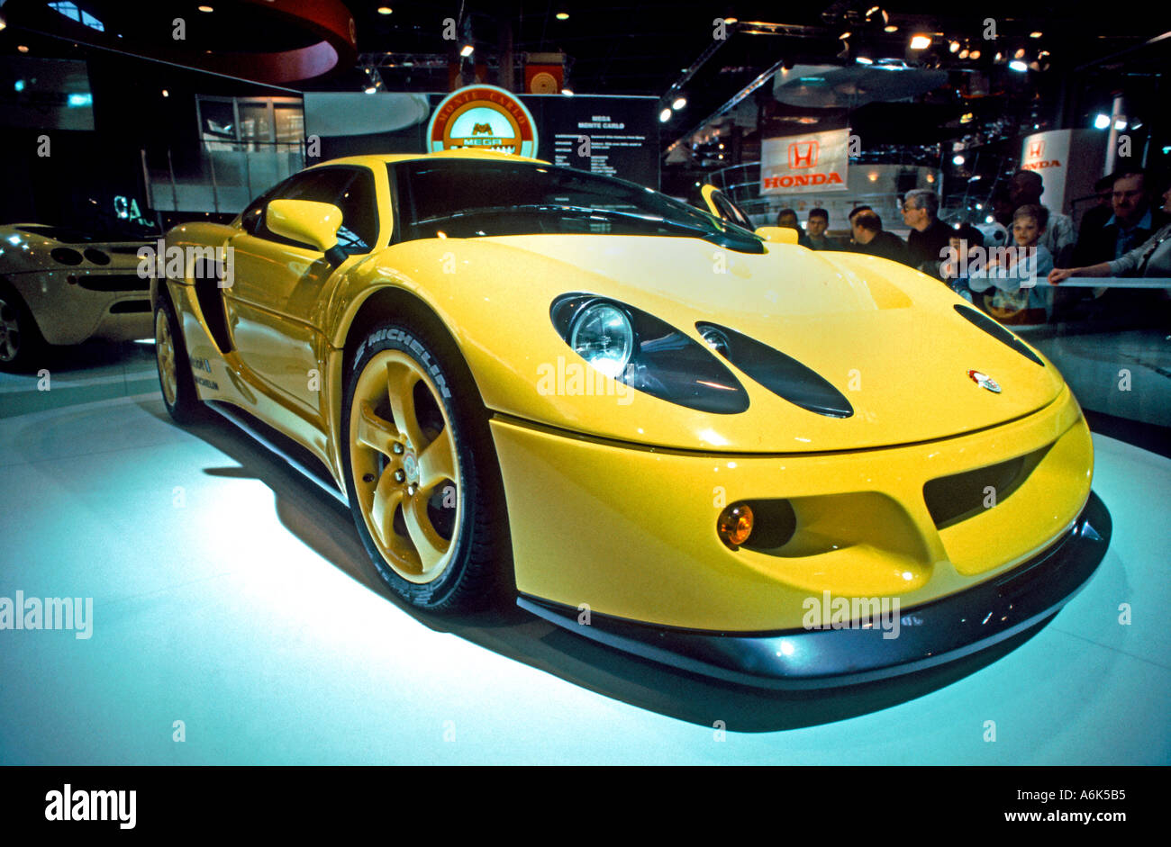 Parigi Francia Mega Monte Carlo 'con-cept Car' in 'Paris Car Mostra 'auto classica' anni '80 Foto Stock Parigi Francia Mega Monte Carlo 'con-cept Car' in 'Paris Car Mostra 'auto classica' anni '80 Foto Stock