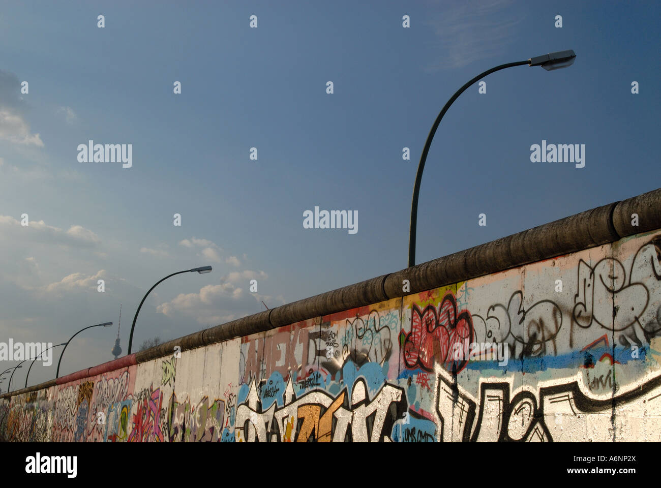 Parte intatta del muro di Berlino Foto Stock