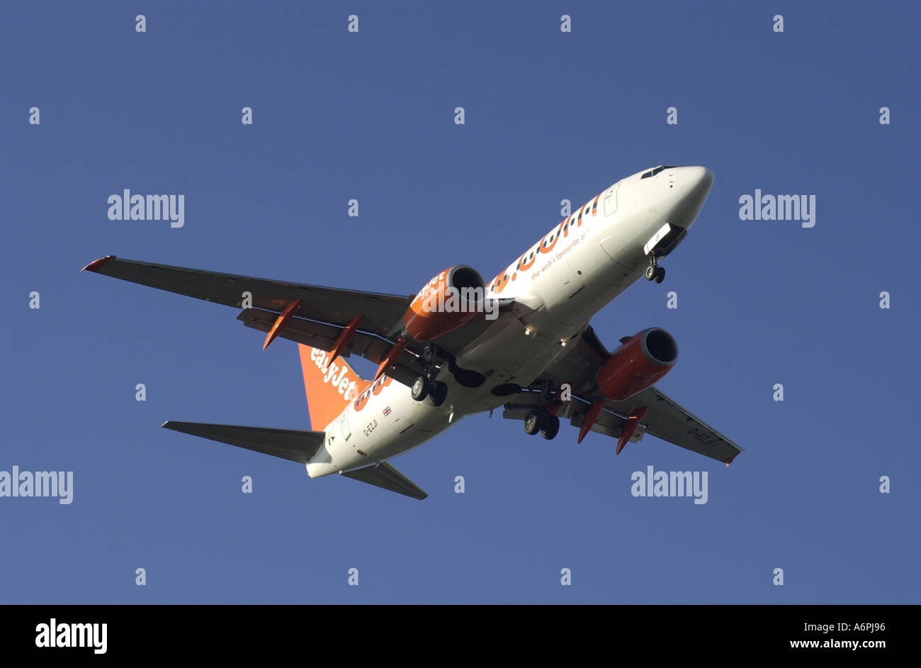 Easyjet aereo decolla dall'aeroporto di Luton Regno Unito Foto Stock