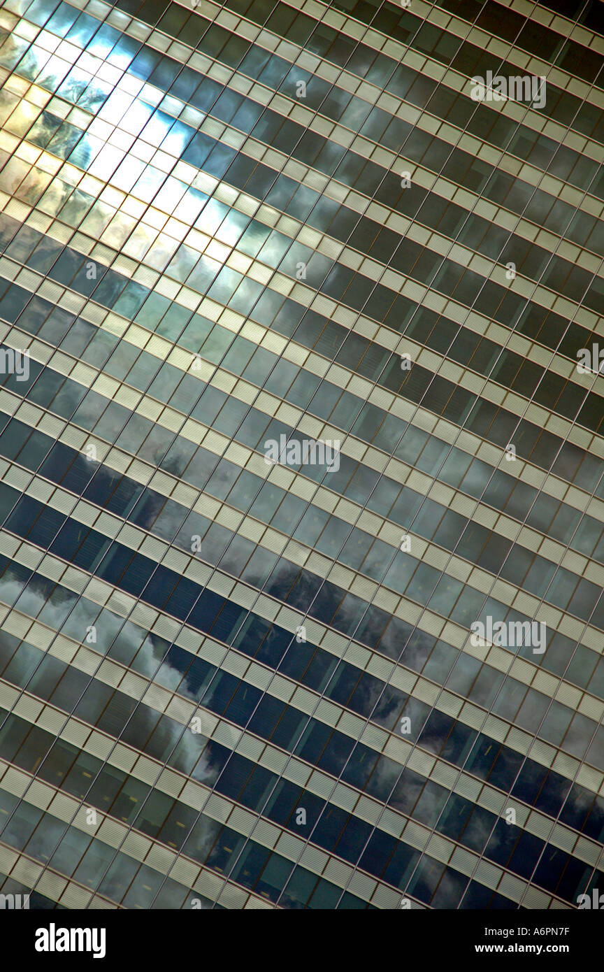 Un luogo di churchill Barclays ufficio finestre, Canary Wharf, London, Regno Unito Foto Stock