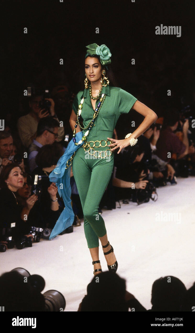 Moda, 1990s, manichino, mezza lunghezza, vestito, passerella, primavera estate, Pret-a-porter, di Chanel, Paris, 1991, 90s, , Foto Stock