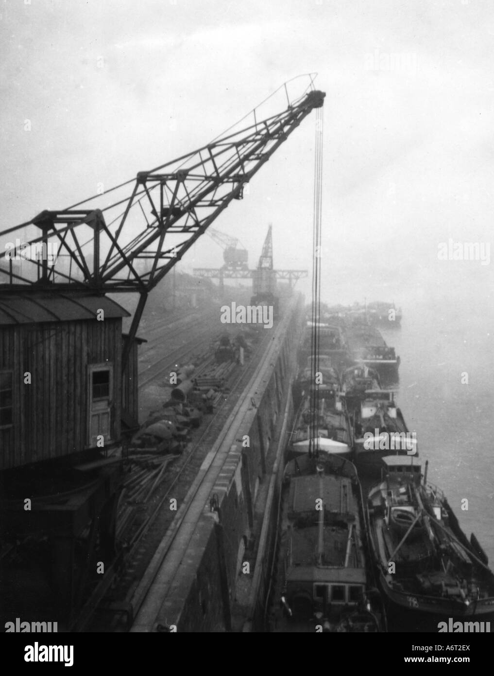 Eventi, dopoguerra, politica, stike nel bizone, protesta contro i prezzi alti, porto interno Ruhrort, 12.11.1948, Foto Stock