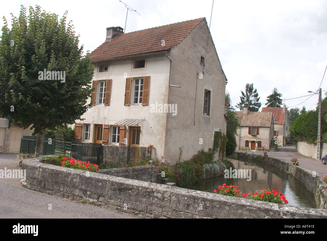 Tipico villaggio francese casa Saône et Loire Francia Foto Stock
