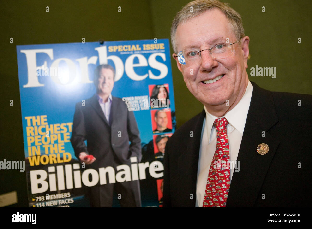 Steve Forbes CEO e Editor in Chief della rivista Forbes in New York City USA Marzo 2006 Foto Stock