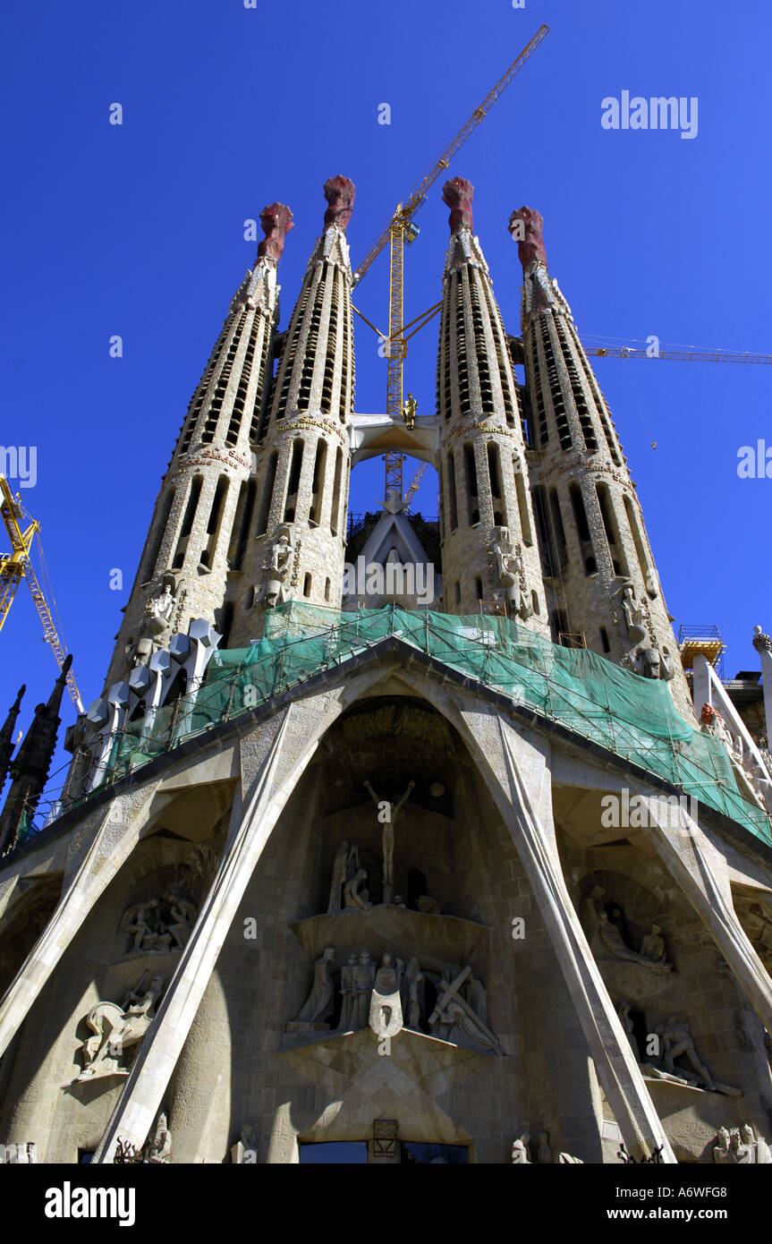La Sagrada Familia, Antoni, Gaudì a Barcellona (Spagna), Antoni, Gaudì art  nouveau, Catalano, architetto, 1884, incompiuto, cathol Foto stock - Alamy