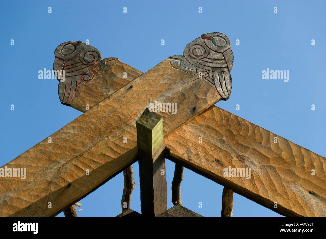 Pareti in legno con chiodi in legno di quercia del 10 secolo casa Viking Viking Castello anello Trelleborg Slagelse Danimarca Foto Stock