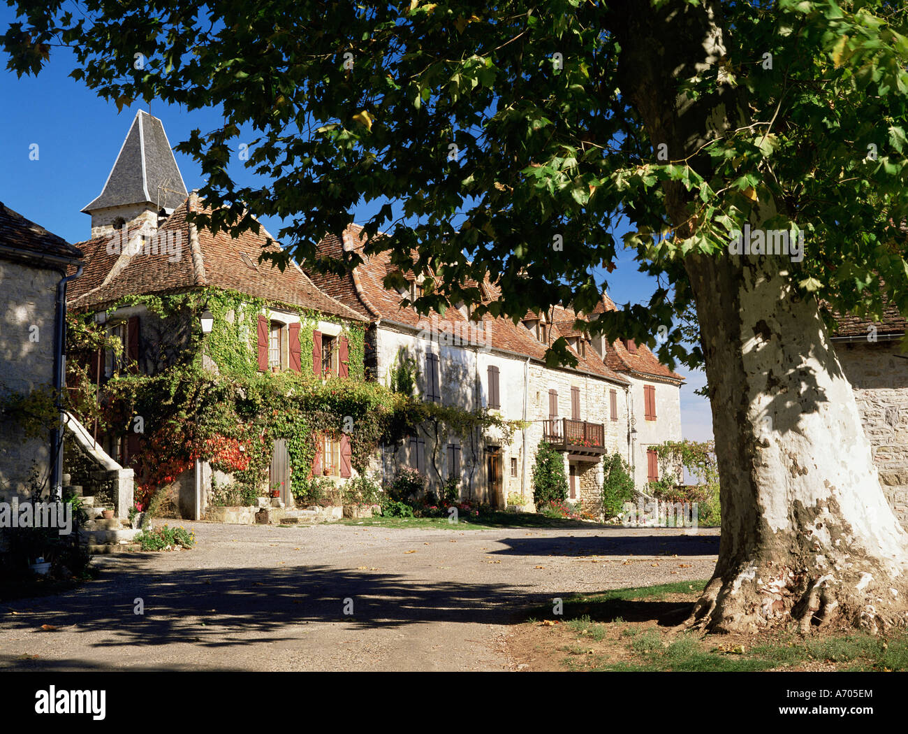 Villaggio di Loubressac Lot Midi Pirenei Francia Europa Foto Stock