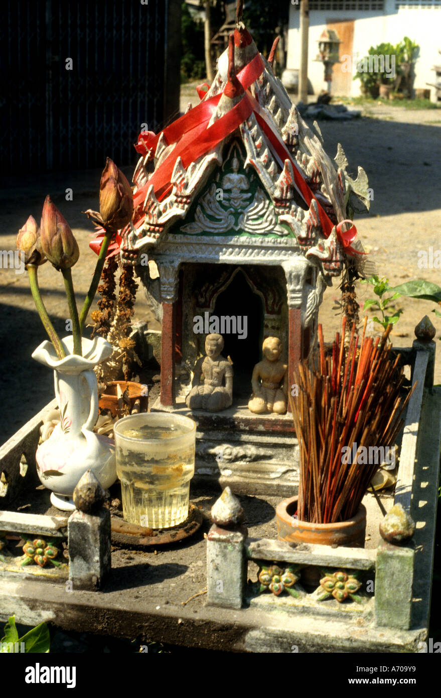 Cappella della Thailandia Buddista tailandese il buddismo religione di Buddha tempio devoto Foto Stock