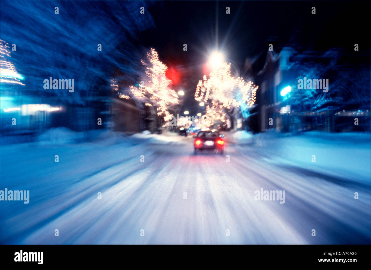 Inverno guidare di notte Foto Stock