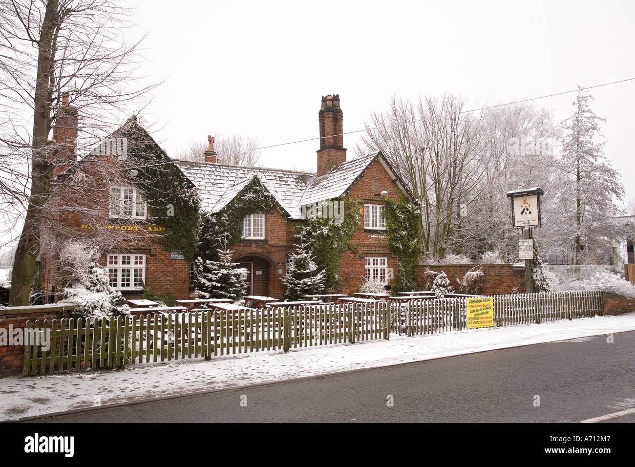 Cheshire inverno Stockport Woodford Davenport bracci nella neve Foto Stock