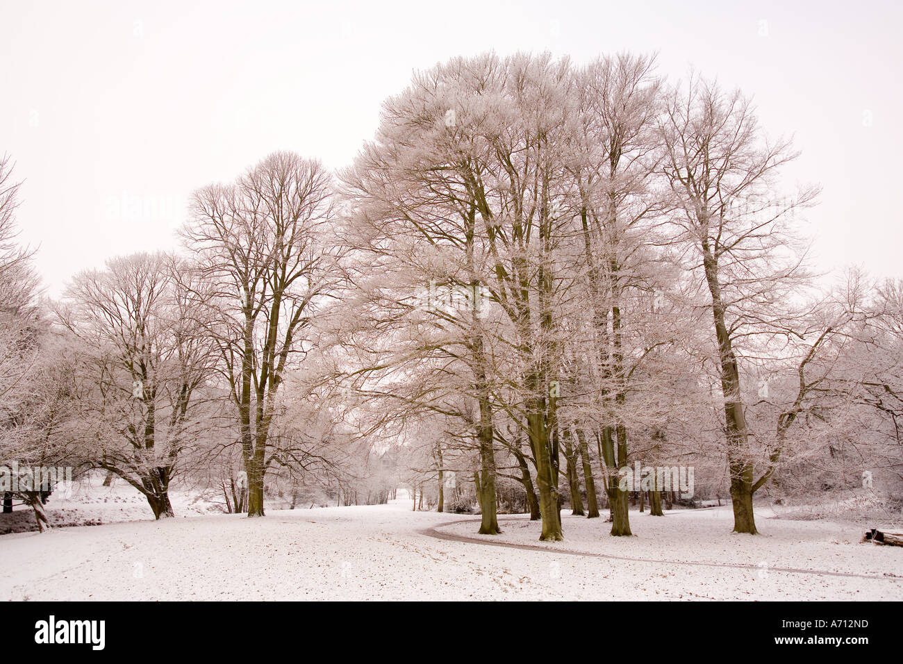 Cheshire inverno bramhall stockport Park e Bramall Hall nella neve Foto Stock