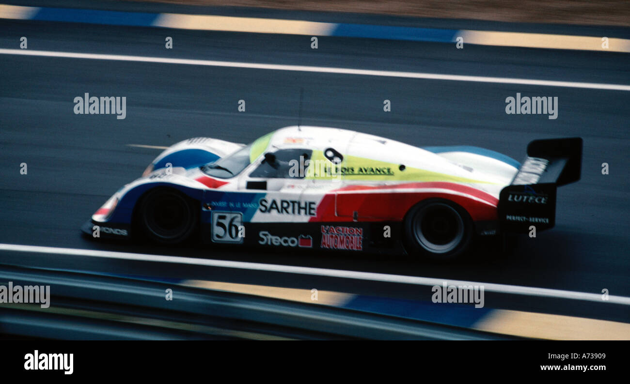 Auto a velocità durante il 1989 la 24 Ore di Le Mans gara Foto Stock Auto a velocità durante il 1989 la 24 Ore di Le Mans gara Foto Stock