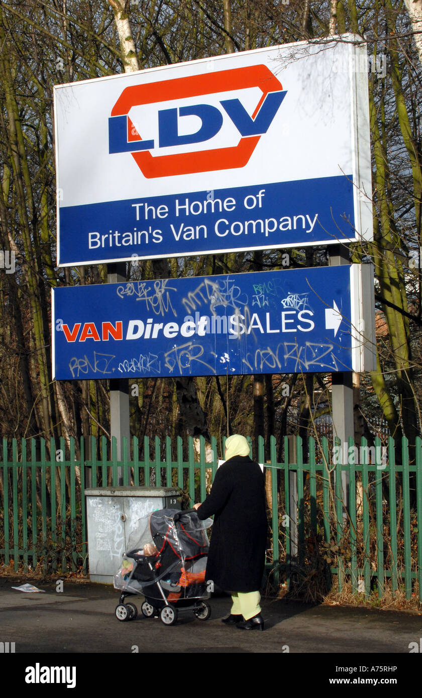 Un segno di fabbrica all'LDV VAN nella factory di Washwood Heath,BIRMNGHAM,Inghilterra.UK Foto Stock