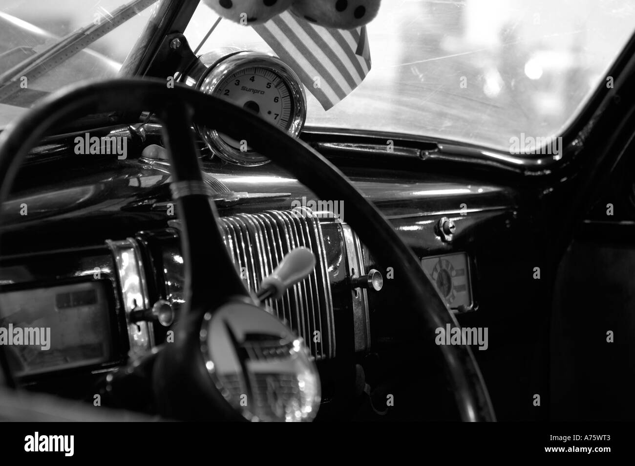 Interno di un 1940 Chevrolet tradizionale asta a caldo a 2006 Detroit Autorama Foto Stock