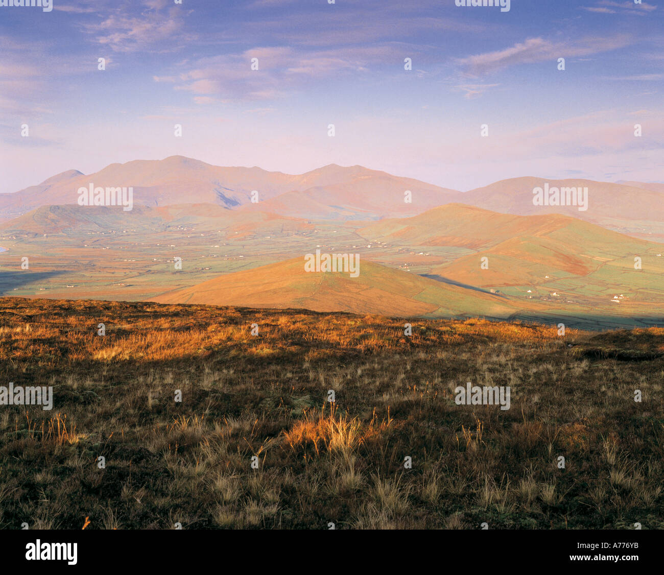 L'Irlanda, nella contea di Kerry, la penisola di Dingle, paesaggio incontaminato e selvaggio modo atlantico, la bellezza della natura, Foto Stock