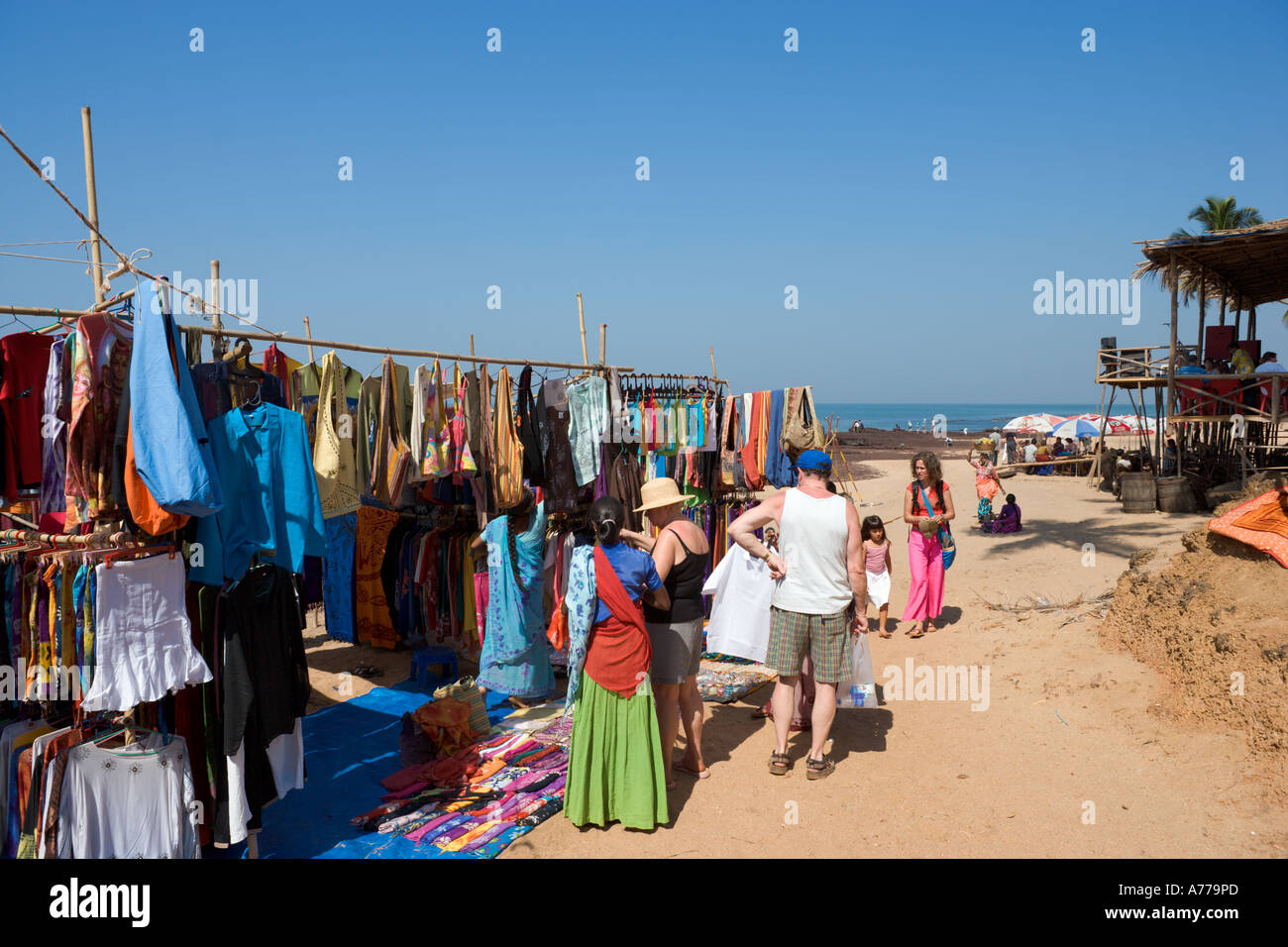 Mercato delle pulci, Anjuna Beach, Goa nord, Goa, India Foto Stock