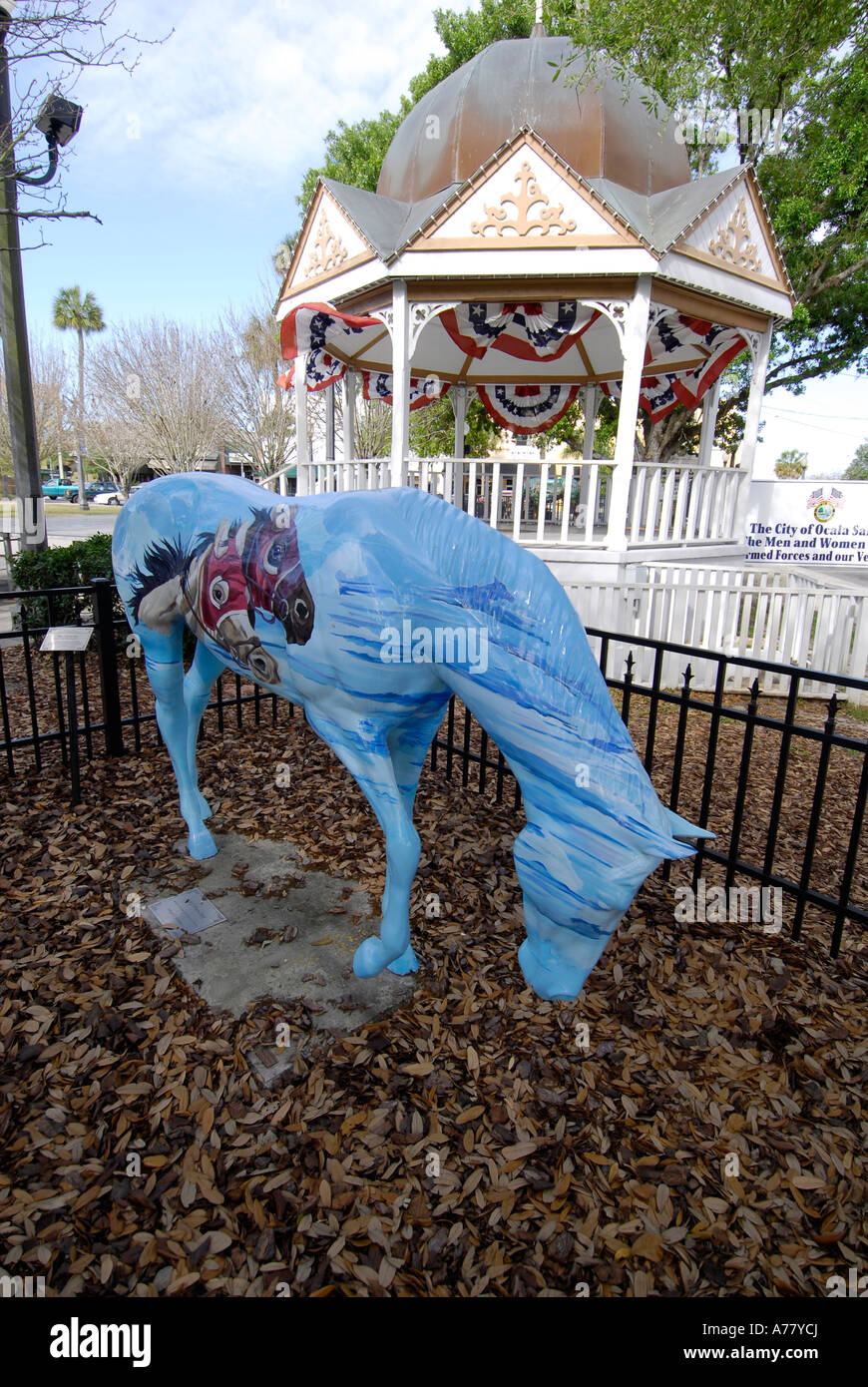 Statua equestre visualizzare onora il cavallo nazione agricola nei dintorni di Ocala Florida FL Foto Stock