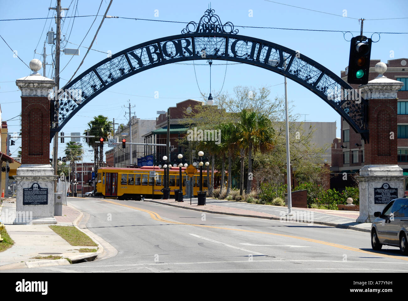 Cancelli a Centro Ybor City di Tampa Florida FL Foto Stock
