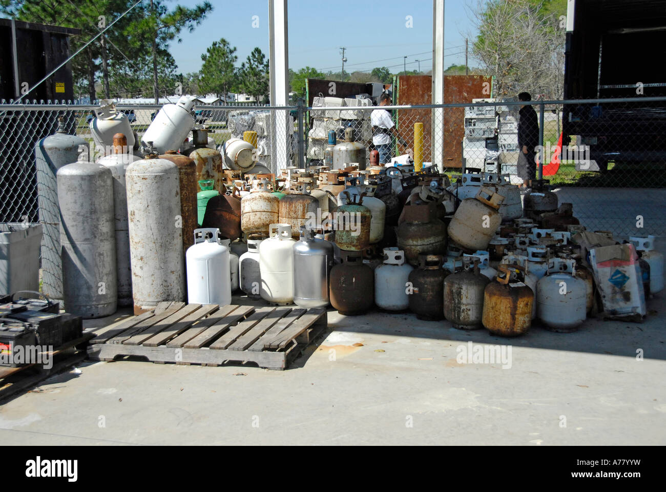 Tampa Florida riciclo raccolta rifiuti domestici e rifiuti chimici Foto Stock