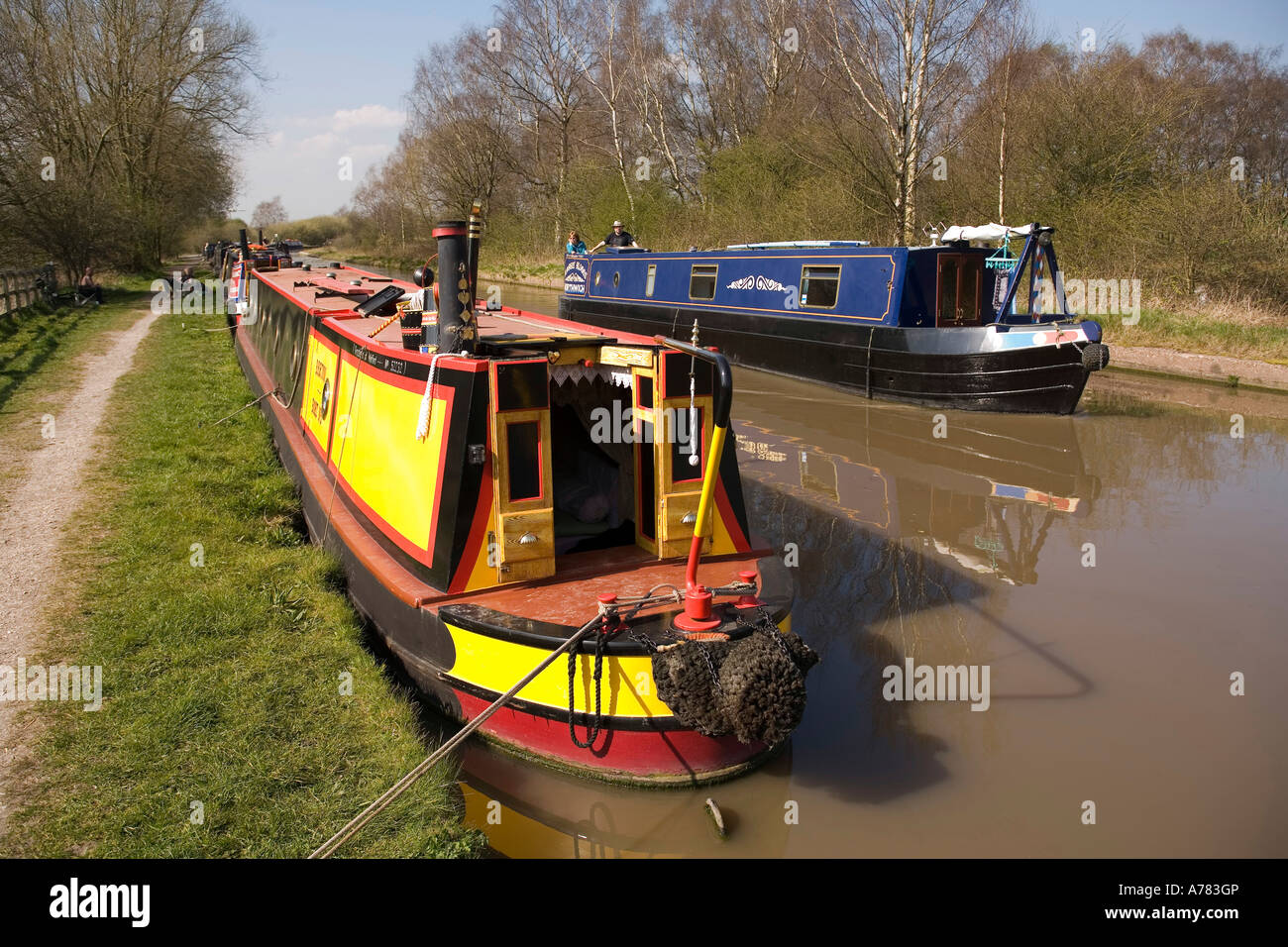Il Cheshire Regno Unito Vale Royal Northwich Marston narrowboats on Trent e Mersey Canal Foto Stock