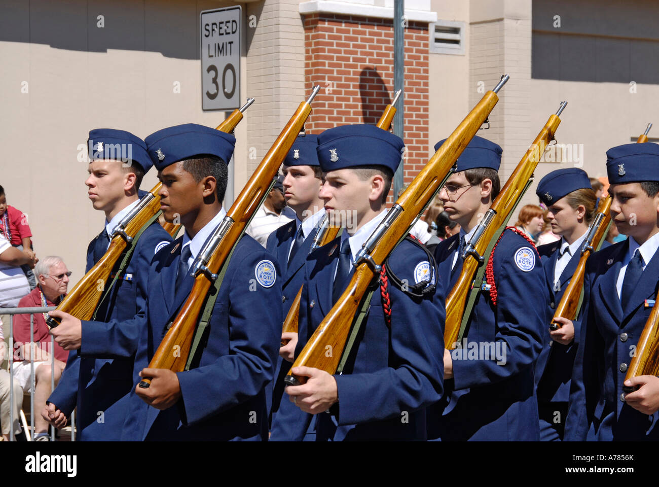 Junior Reserve Officer Training Corp ROTC in Festival di fragola Parade Plant City Florida FL FLA USA US Foto Stock