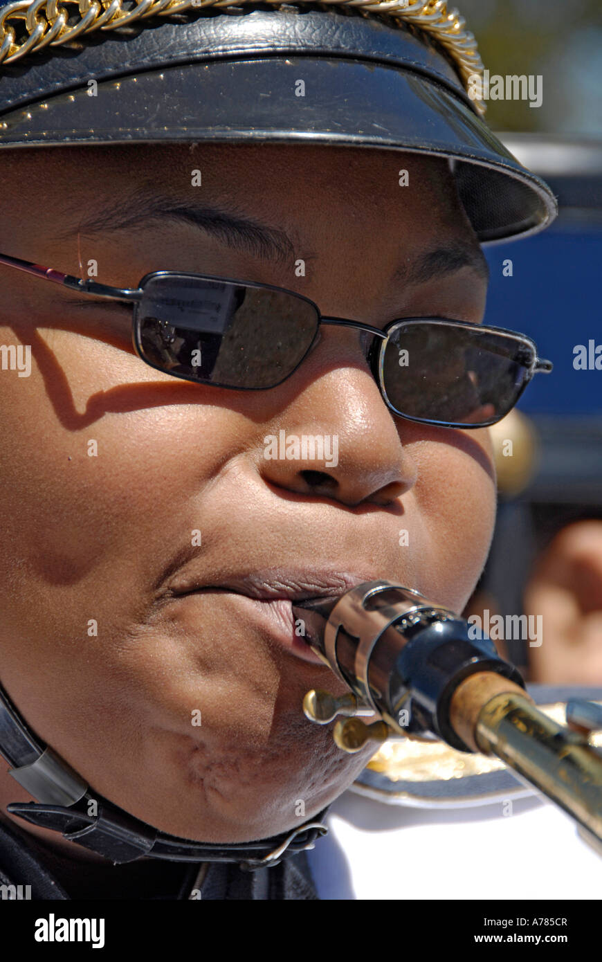 High School Marching Band partecipare al Festival di fragola Parade Plant City Florida FL FLA USA US Foto Stock