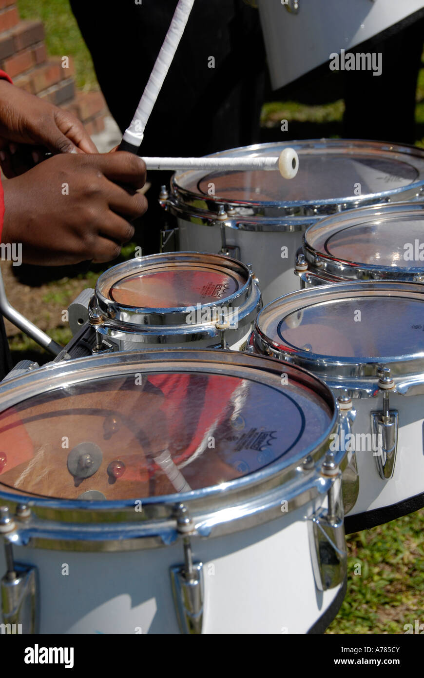 High School Marching Band partecipare al Festival di fragola Parade Plant City Florida FL FLA USA US Foto Stock