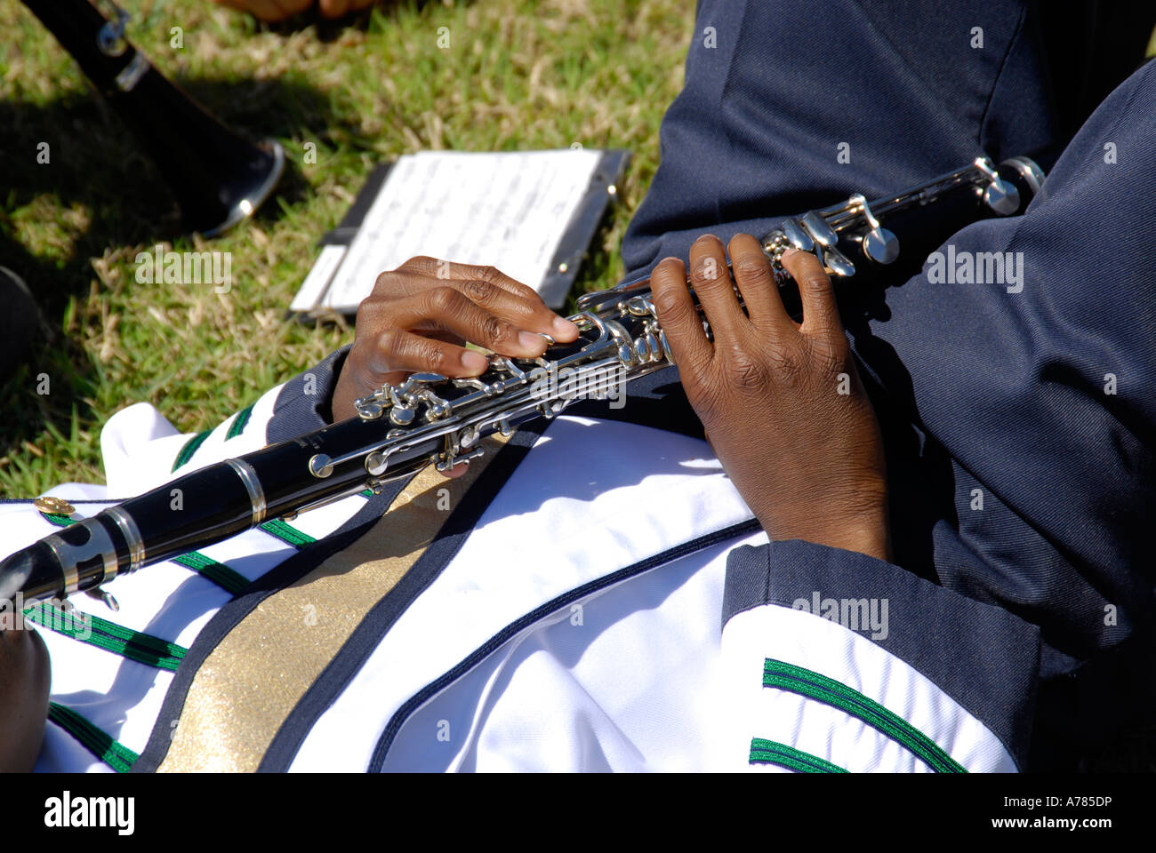 High School Marching Band partecipare al Festival di fragola Parade Plant City Florida FL FLA USA US Foto Stock