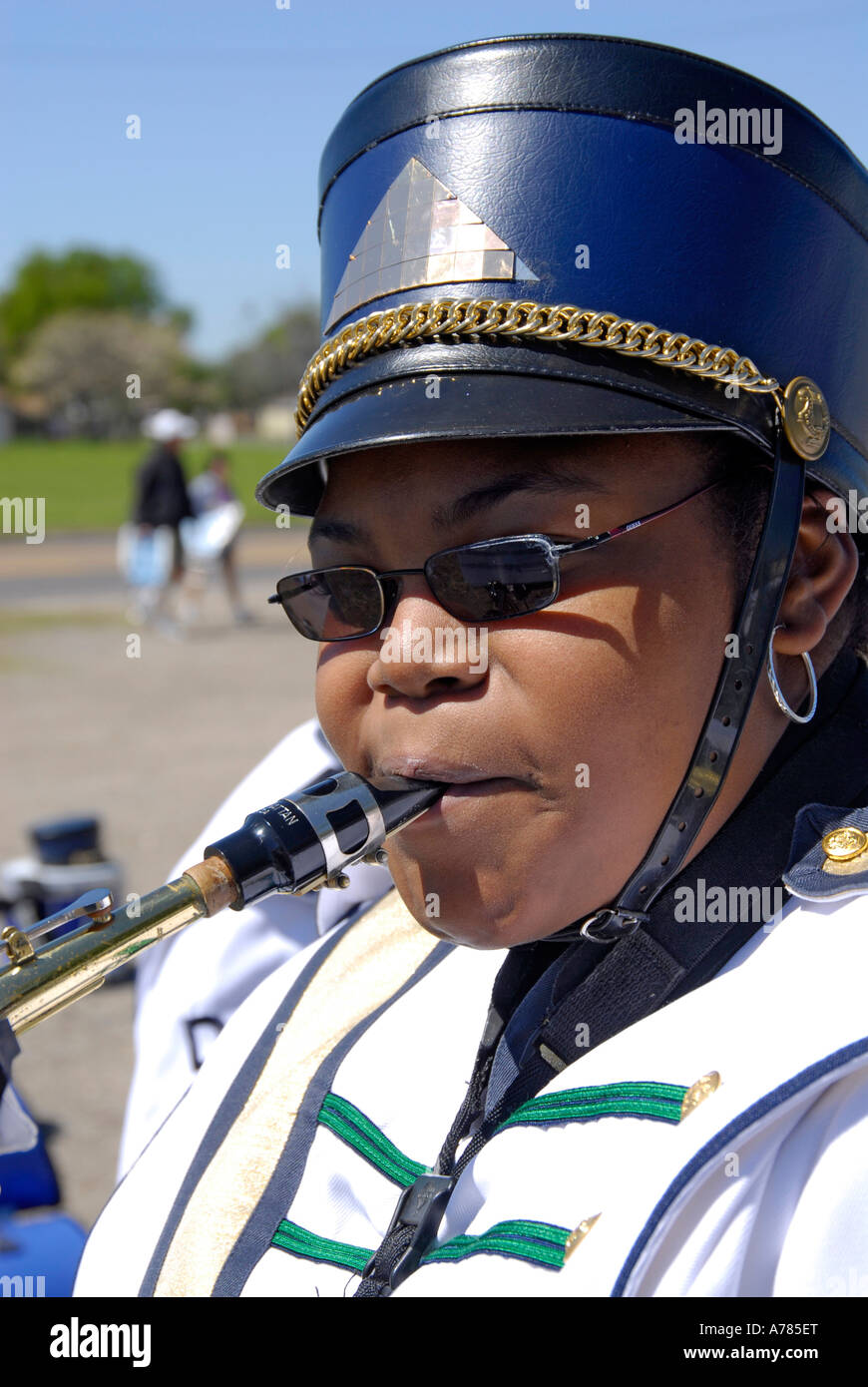 High School Marching Band partecipare al Festival di fragola Parade Plant City Florida FL FLA USA US Foto Stock