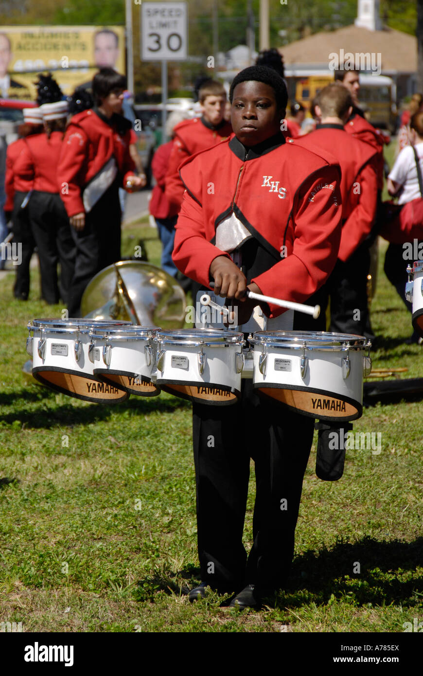 High School Marching Band partecipare al Festival di fragola Parade Plant City Florida FL FLA USA US Foto Stock