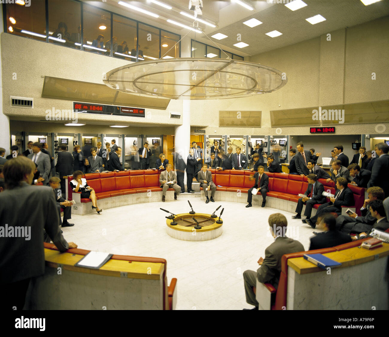 Il trading floor del London Metal Exchange LME London Inghilterra England Foto Stock