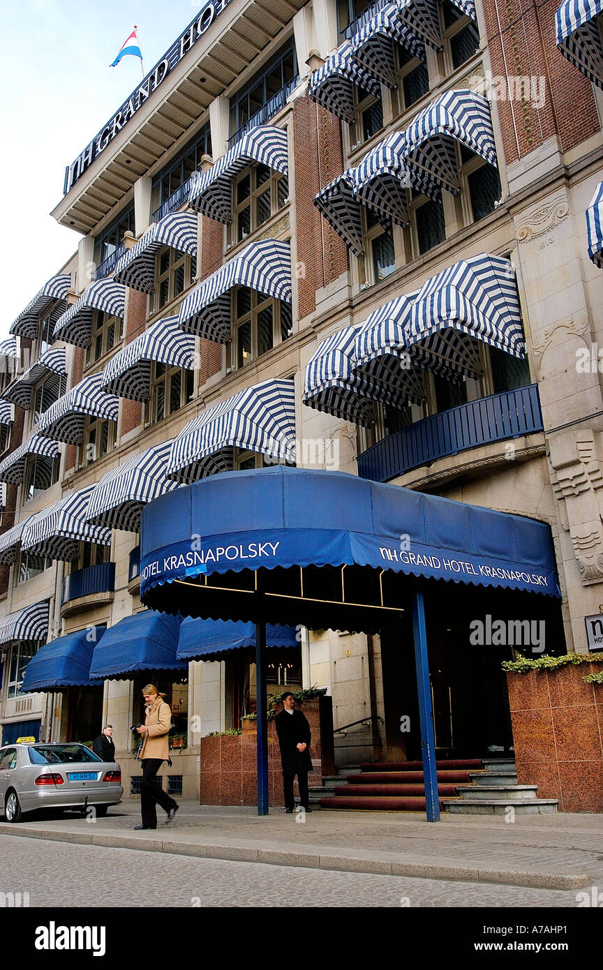 Il Grand Hotel Krasnapolsky sulla piazza Dam in Amsterdam. Foto Stock