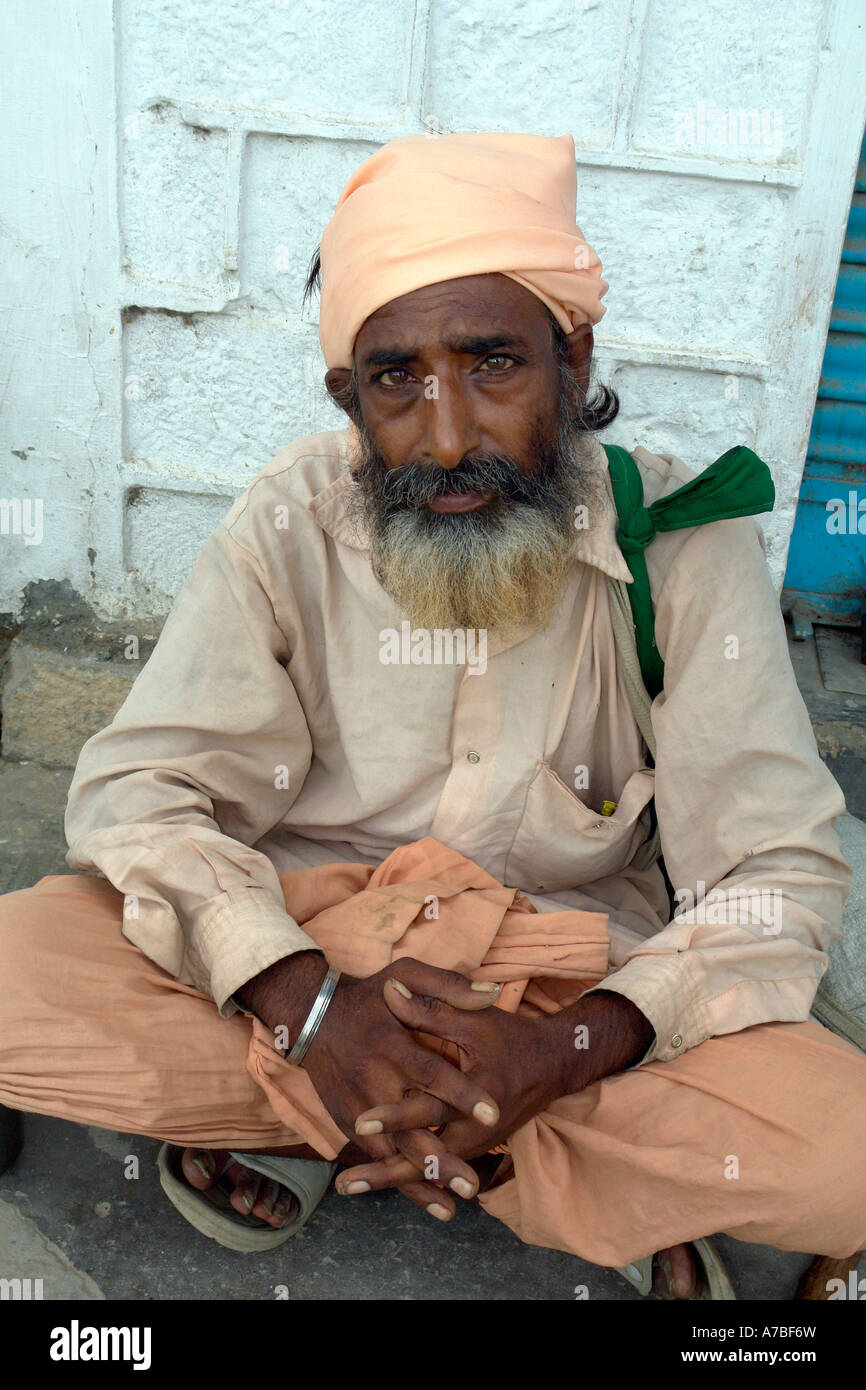 Il vecchio uomo a mcleod ganj Foto Stock