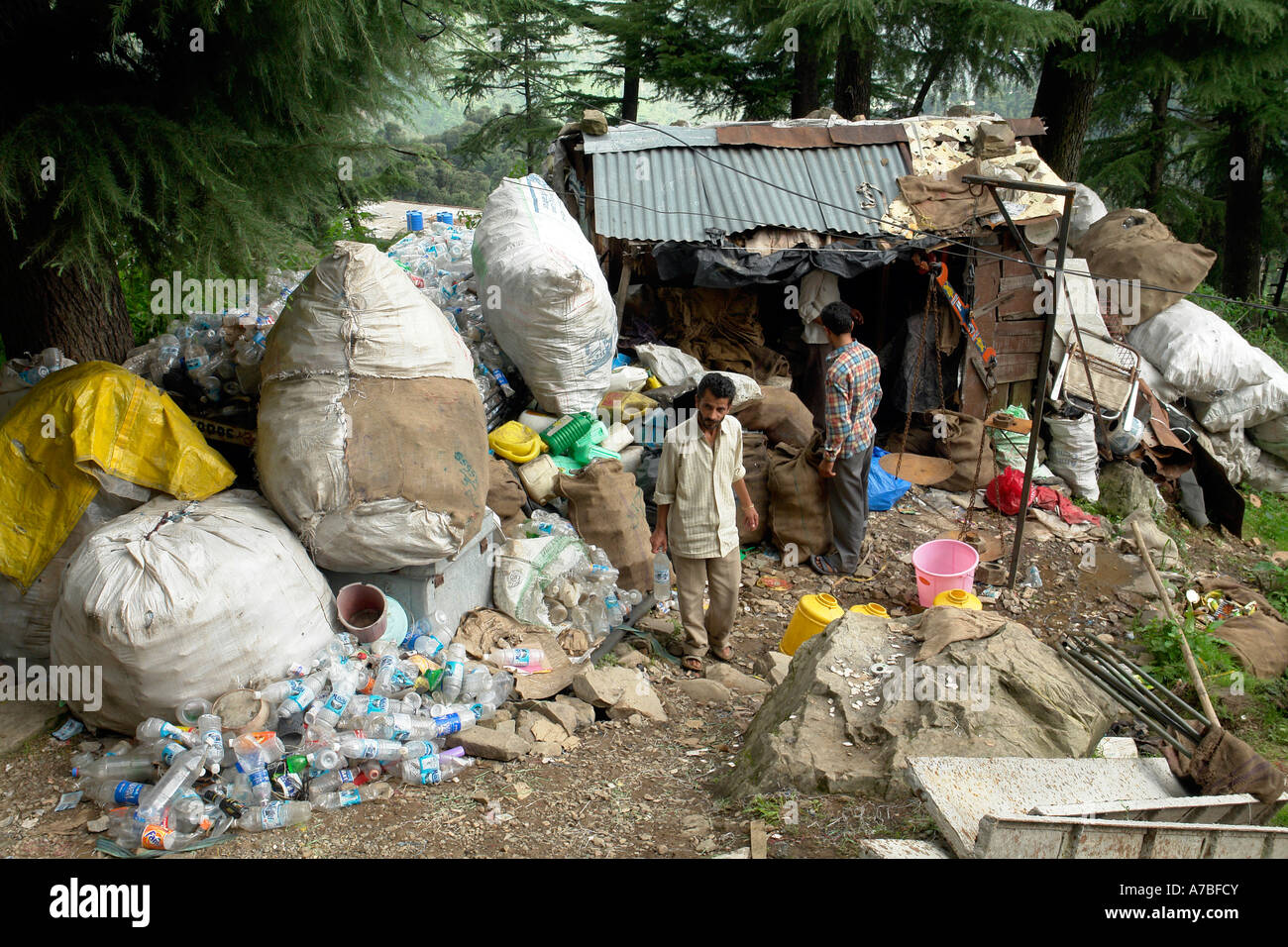 Lo smaltimento dei rifiuti mcleod ganj Foto Stock