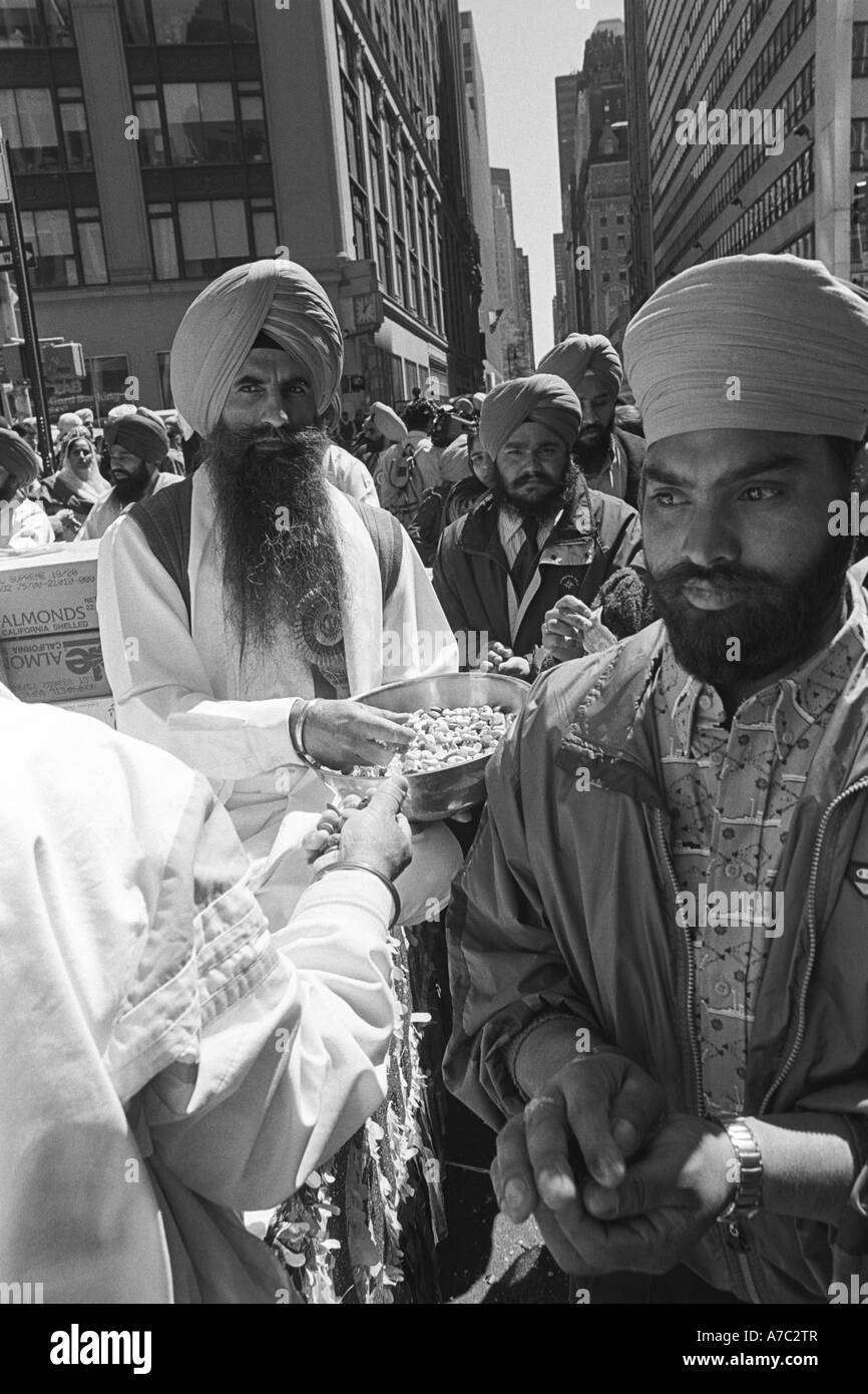 La religione sikh sfilano su Broadway a New York City Foto Stock